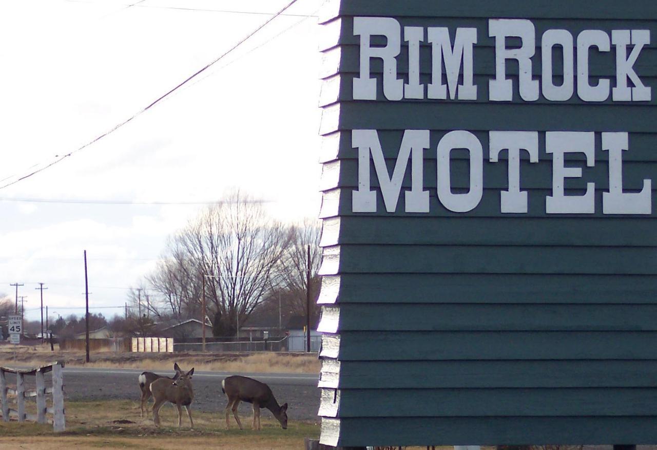 Rim Rock Motel Alturas Exteriör bild